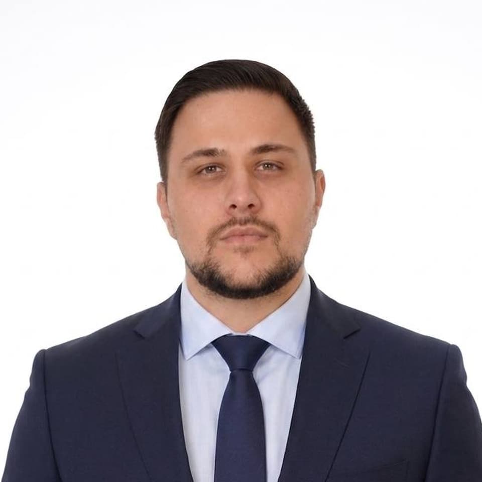 Marvin Gonzales, DMR International